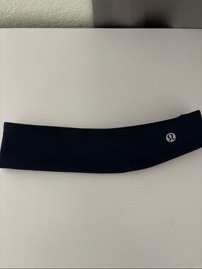 NWOT Lululemon  Headband